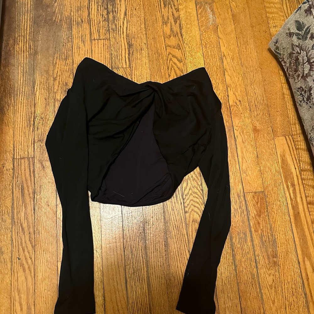 Fashion Nova Black Fitted Crop Top - Picture 2 of 3